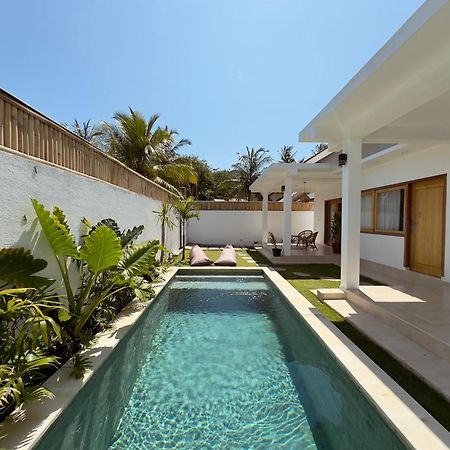 Villa Alamanda Kuta  Kültér fotó